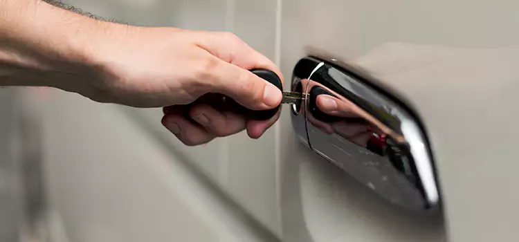Why Choose Our Auto Locksmith Team in Hazel Park, MI?